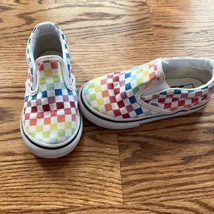 Toddler canvas shoes